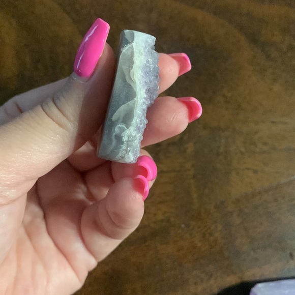 Amethyst crystals - Picture 4 of 6